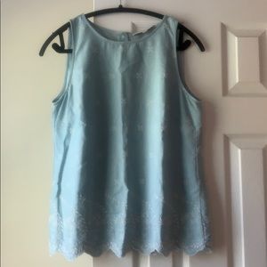 LOFT scalloped chambray eyelet tank, size S